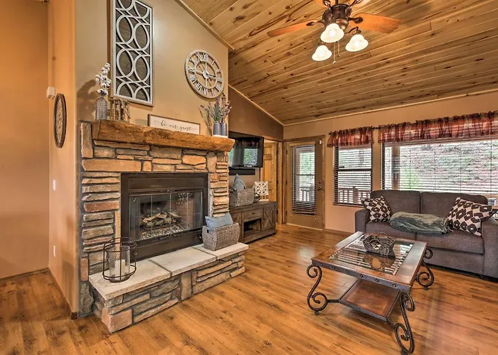 Holiday home 3 Mi To Fool Hollow Lake: Cozy W/ Deck *