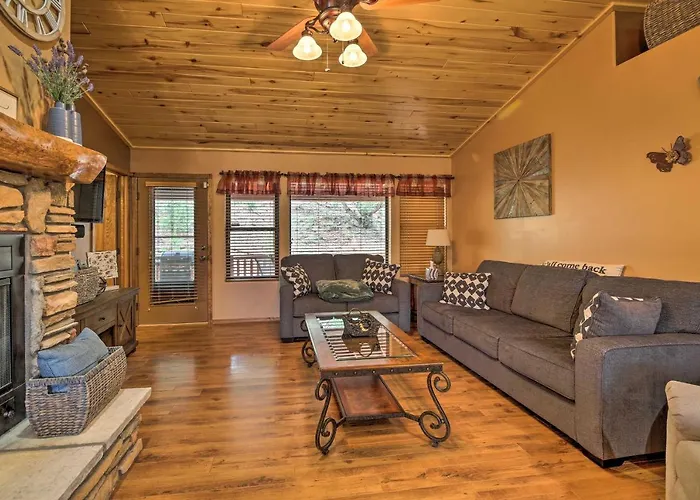3 Mi To Fool Hollow Lake: Cozy W/ Deck