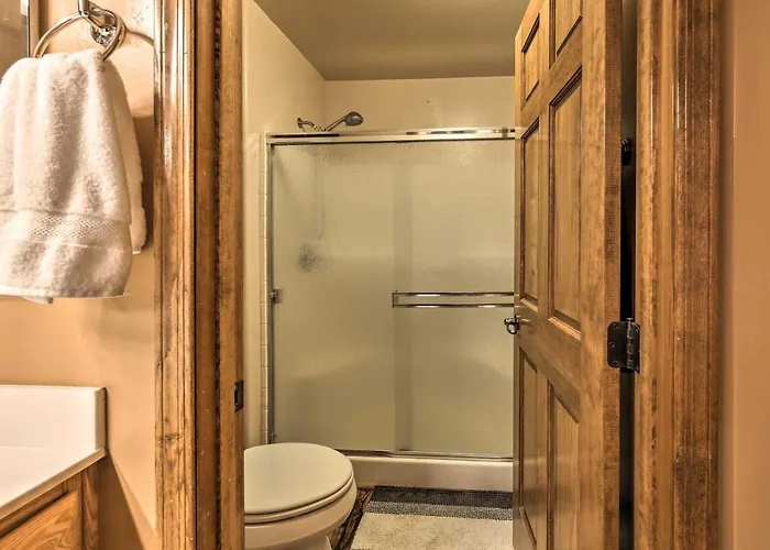 Holiday home 3 Mi To Fool Hollow Lake: Cozy W/ Deck Show Low