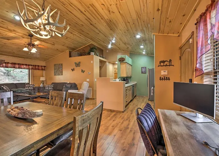 Holiday home 3 Mi To Fool Hollow Lake: Cozy W/ Deck